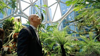 Blue Origin fue fundada por Bezos en el año 2000 con el propósito de construir colonias espaciales flotantes con gravedad artificial y en las que pudieran vivir millones de personas.