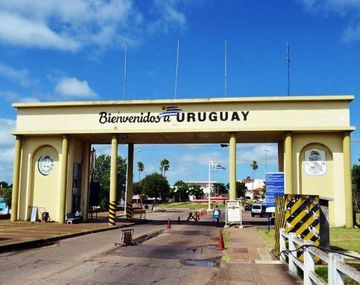 Oficializan la reapertura en Entre Ríos de dos pasos fronterizos con Uruguay