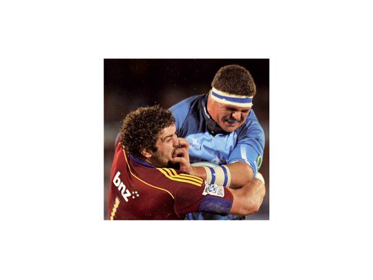 Duelo de pesados. En el partido más esperado, Highlanders noqueó a los Bulls de visitante.