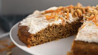 Pastel de zaahoria sin horno es furor en México. Pastel de zaahoria sin horno es furor en México.