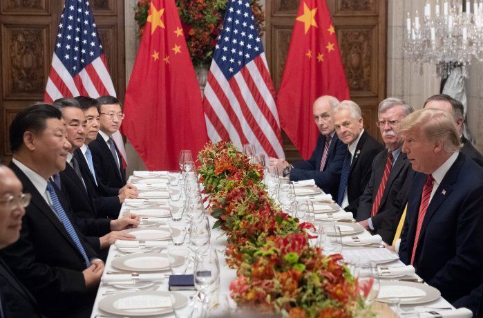 Ambos países acordaron recortes significativos: EEUU reducirá los aranceles sobre productos chinos del 145% al 30%, mientras que China bajará los suyos del 125% al 10%.