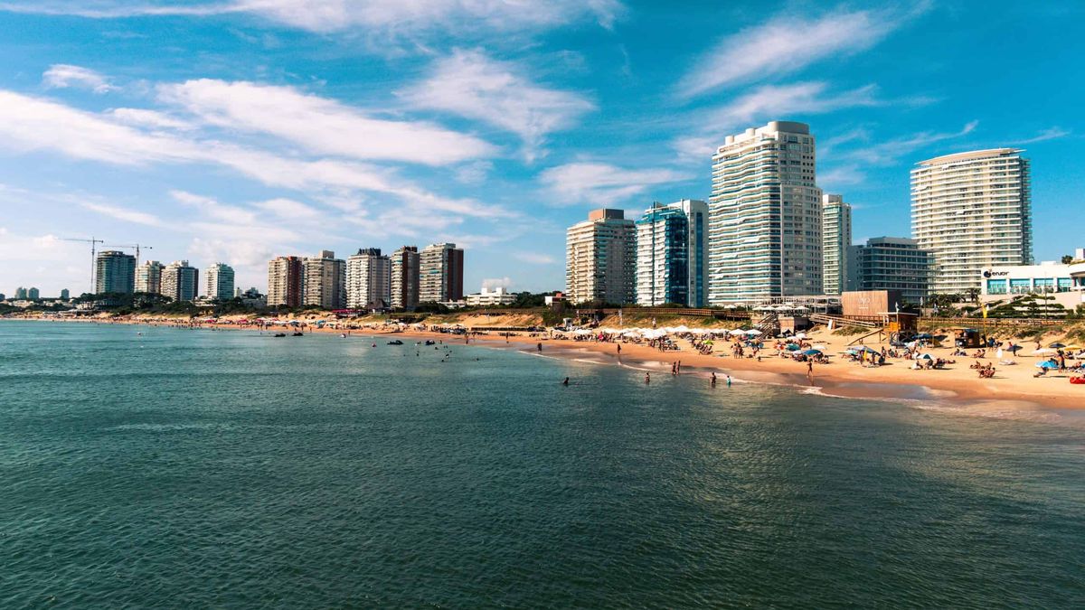 Uruguay, land of opportunities to invest capital