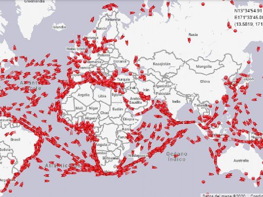 El mapa incluye buques cargueros y cisternas de crudo, GNL, GLP, productos refinados y derivados químicos del petróleo y los hidrocarburos al día de la fecha.&nbsp;