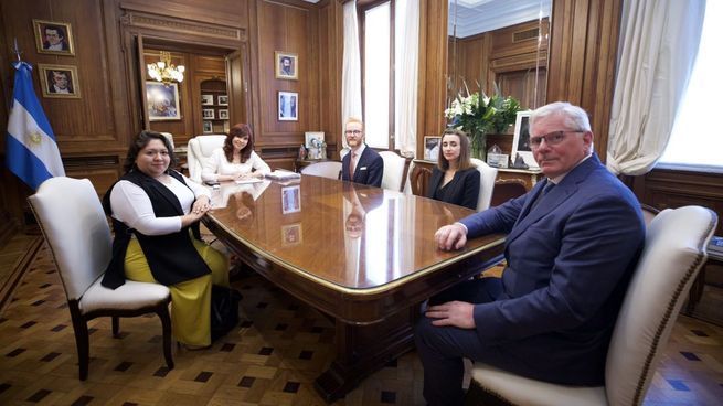 cristina wikileaks.jpg