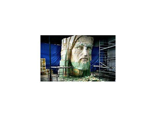 La escultura medirá 36 metros