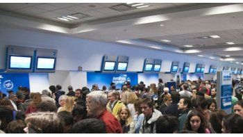 Hubo demoras en Aeroparque por una agresión a empleado