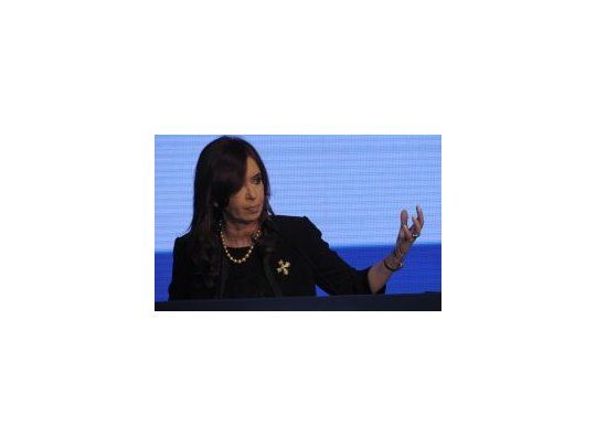 Presentan plan quinquenal de YPF: prevén duplicar producción y sumar perforaciones