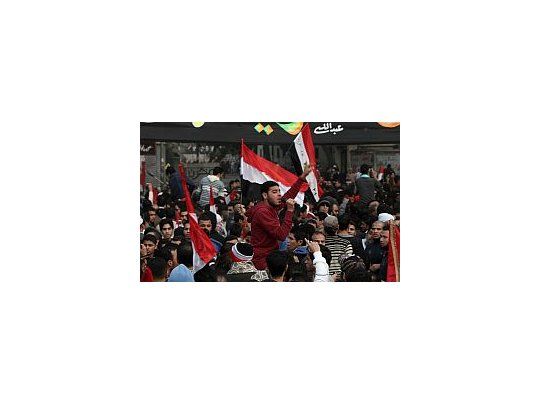 Egipto: rechazan nuevo premier y se agudizan los enfrentamientos