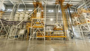 La nueva planta tiene una capacidad de producción de 1.200 toneladas mensuales. 