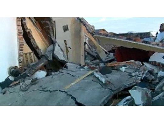 Lanús: un herido tras explotar una casa