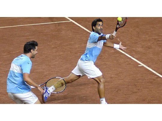 Copa Davis: en un partido muy peleado, el dobles ganó y definió la serie con Colombia