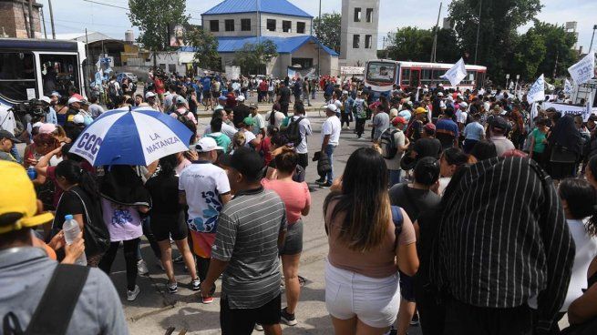 El corte se lleva a cabo desde las 8 horas.&nbsp;