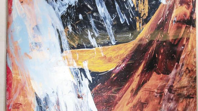 número 3932. Con denominación numérica ordenó Eduardo Hoffmann sus obras en la nueva exposición “Laca de Granza”.