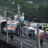 Denuncian desidia estatal y falta de mantenimiento tras el choque de trenes que dejó 45 muertos. Denuncian desidia estatal y falta de mantenimiento tras el choque de trenes que dejó 45 muertos.