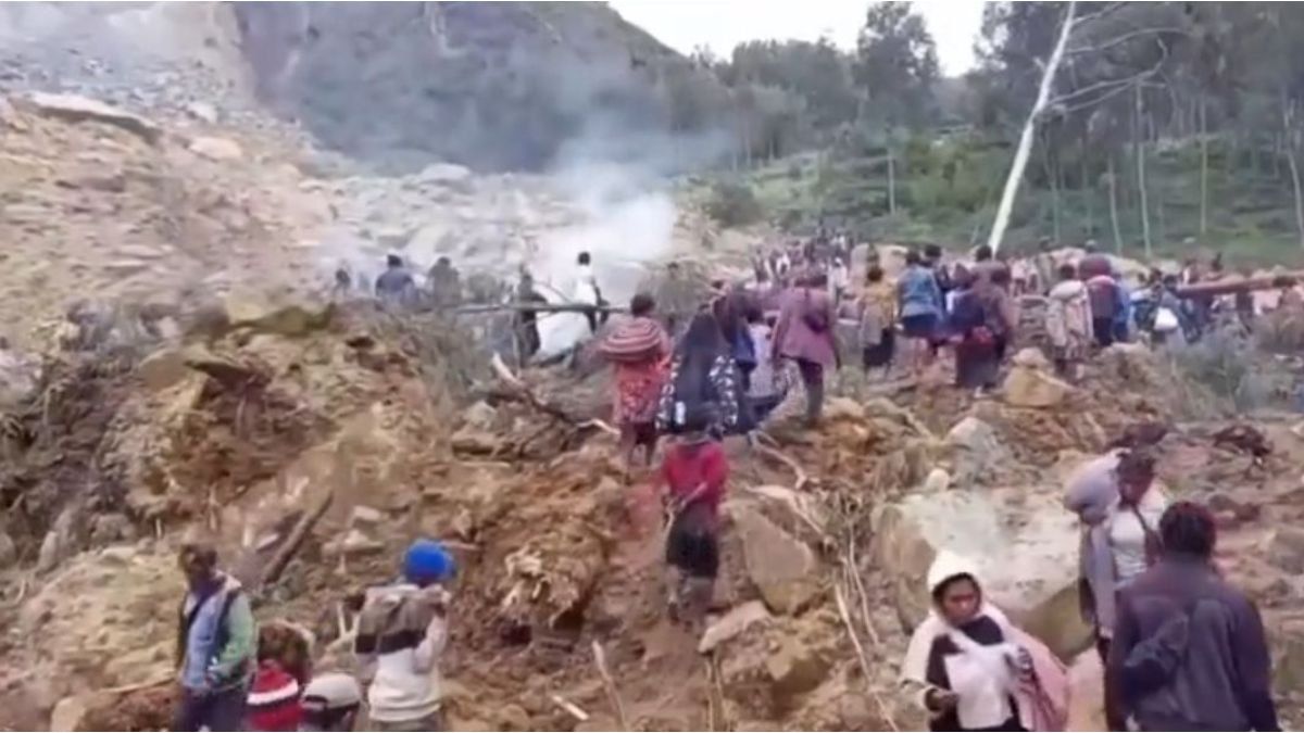an avalanche buried more than 300 people