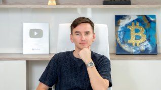Dejó su humilde trabajo para lograr hacer millones con las criptomonedas. Dejó su humilde trabajo para lograr hacer millones con las criptomonedas.