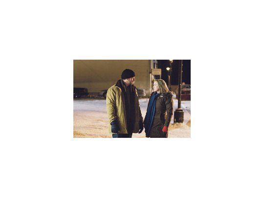 Renée Zellweger y Harry Connick Jr, la ejecutiva y el sindicalista destinados a enamorarse en la previsible comedia romántica «Nueva en la ciudad».