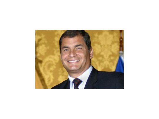 Correa respaldó a la Argentina por buitres