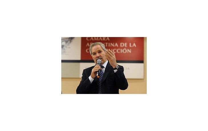 Felipe Solá