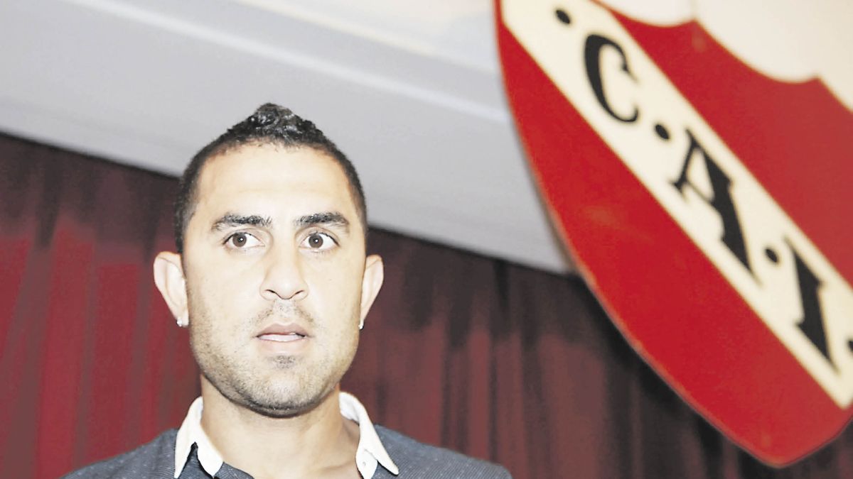 He has no peace: now Montenegro could leave Independiente
