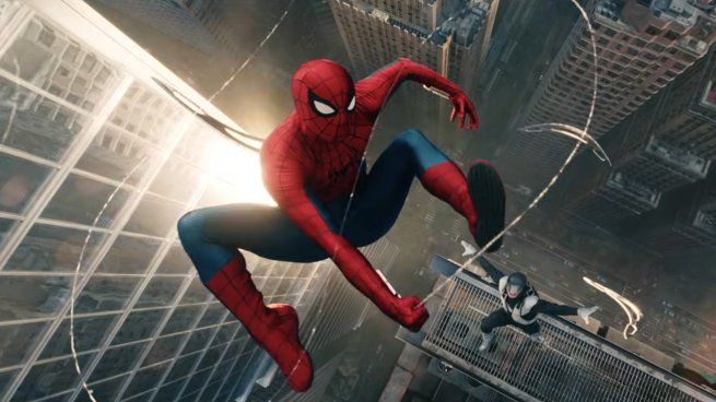 Tom Holland participó además de la promoción con la publicación de imágenes correspondientes al primer día de rodaje de la película a través de su cuenta de Instagram.