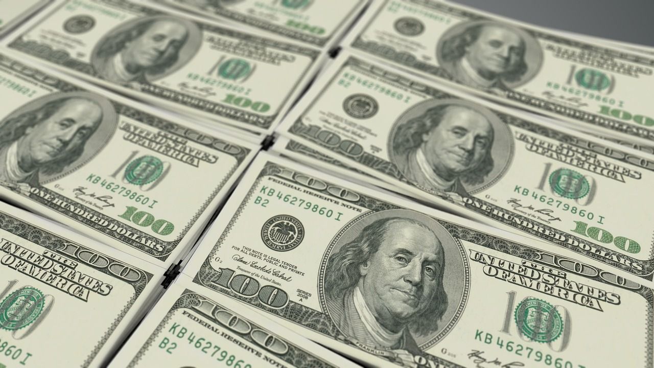 dolares financieros anotaron decima suba semanal al hilo y rozaron los $180 dolares financieros anotaron decima suba semanal al hilo y rozaron los $180