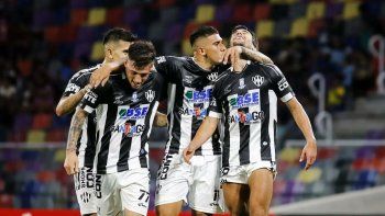 Llegó el primero. Central Córdoba ganó en la Liga Profesional.