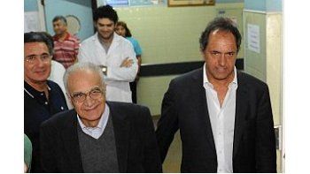Scioli visitó en el hospital al gobernador sanjuanino.