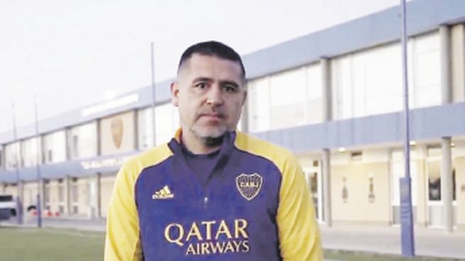 Enfrentados. Una vez más, como en las elecciones de 2019, Juan Román Riquelme y Mauricio Macri plantean dos modelos distintos para los próximos cuatro años de Boca.