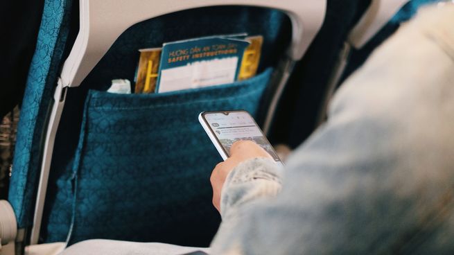 Mantener la conectividad durante un viaje puede ser clave para acceder a mapas, servicios y comunicaciones desde cualquier destino.