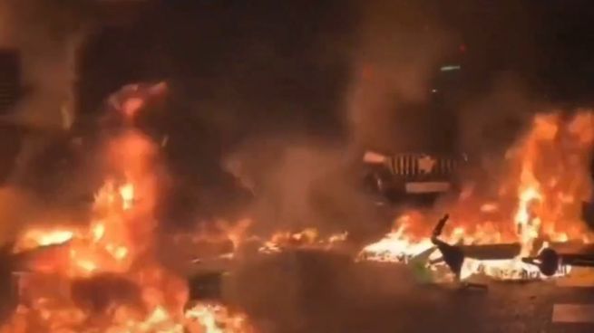 París arde bajo la violencia y el caos tras la consagración del PSG.