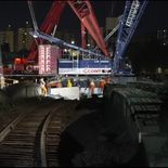 El sábado y domingo el ramal González Catán–Sáenz circulará únicamente entre Villa Madero y González Catán por el montaje de nuevos puentes ferroviarios. El sábado y domingo el ramal González Catán–Sáenz circulará únicamente entre Villa Madero y González Catán por el montaje de nuevos puentes ferroviarios.