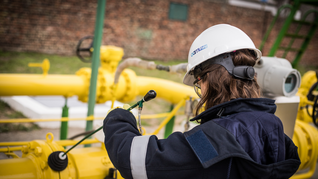 Con la finalización de estas obras, Camuzzi podrá incorporar nuevos usuarios al sistema y mejorar la eficiencia del transporte de gas natural en la cordillera patagónica.
