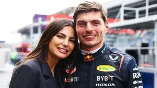 Kelly Piquet junto a Max Verstappen