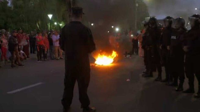 Tensión en Corrientes donde marchaban por Loan