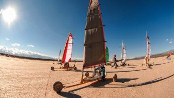 Test. En la sanjuanina Calingasta podrán ingresar el fin de semana largo hasta 1.500 vehículos.