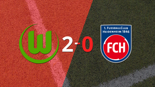 jonas wind anota doblete en la victoria por 2 a 0 de wolfsburgo sobre heidenheim
