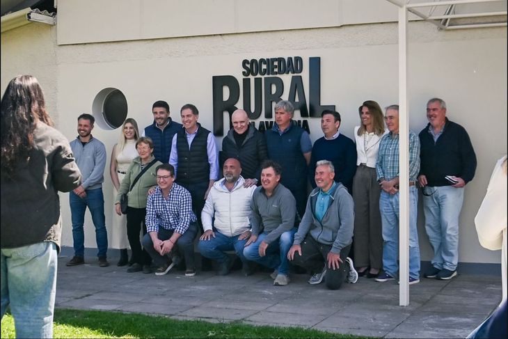 Espert y Santilli viajaron a Olavarría pero los empresarios no aparecieron. Espert y Santilli viajaron a Olavarría pero los empresarios no aparecieron.