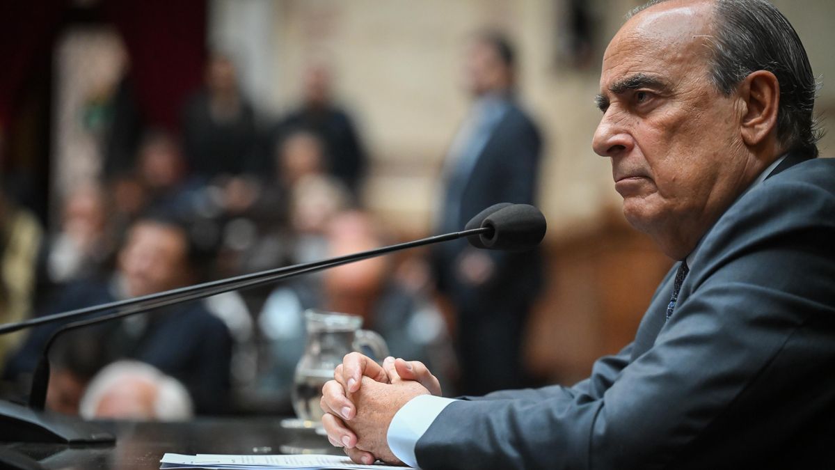 Guillermo Francos will represent the Government before the UIA on Industry Day