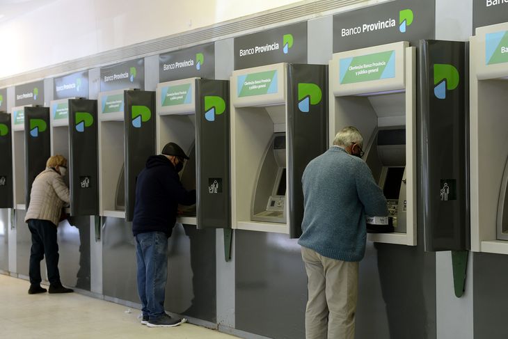 ATMs with the new Banco Provincia brand image. ATMs with the new Banco Provincia brand image.