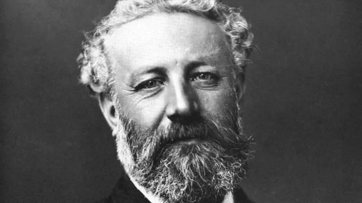 Muere en 1905 el novelista francés Julio Verne, padre de la ciencia ficción y aventura. Muere en 1905 el novelista francés Julio Verne, padre de la ciencia ficción y aventura.