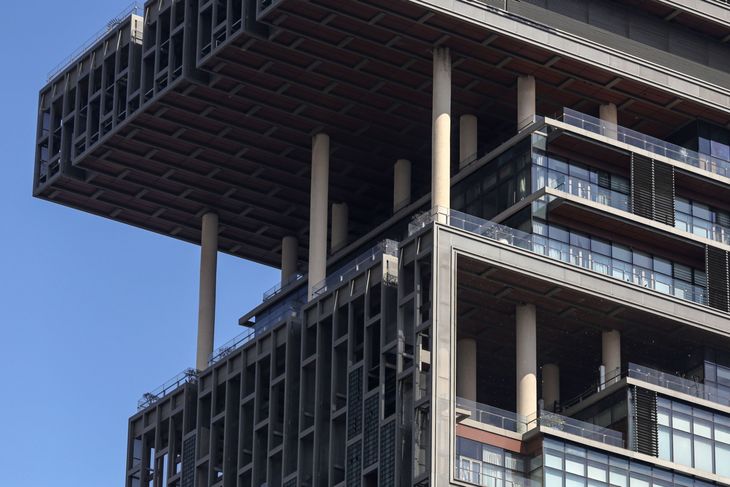 Casa Antilia. Casa Antilia.