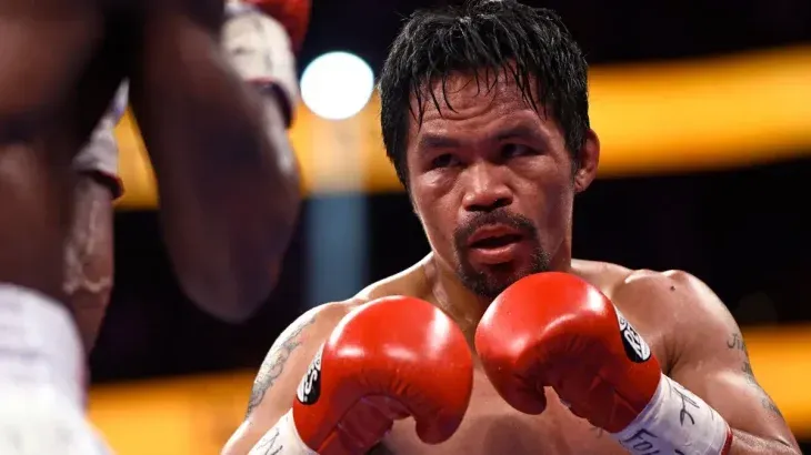 A los 13 a&ntilde;os se tatu&oacute; un guante de boxeo cuando decidi&oacute; dedicarse al deporte, influenciado por el combate Tyson vs. Douglas.