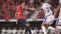 Independiente goleó a Vélez 3 a 0 ante sus hinchas.