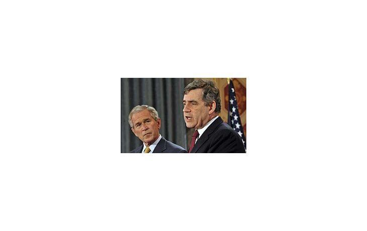 Bush y Brown se alinean contra Irán