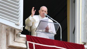 el papa francisco le mando una carta a alberto fernandez donde le pide soluciones adecuadas
