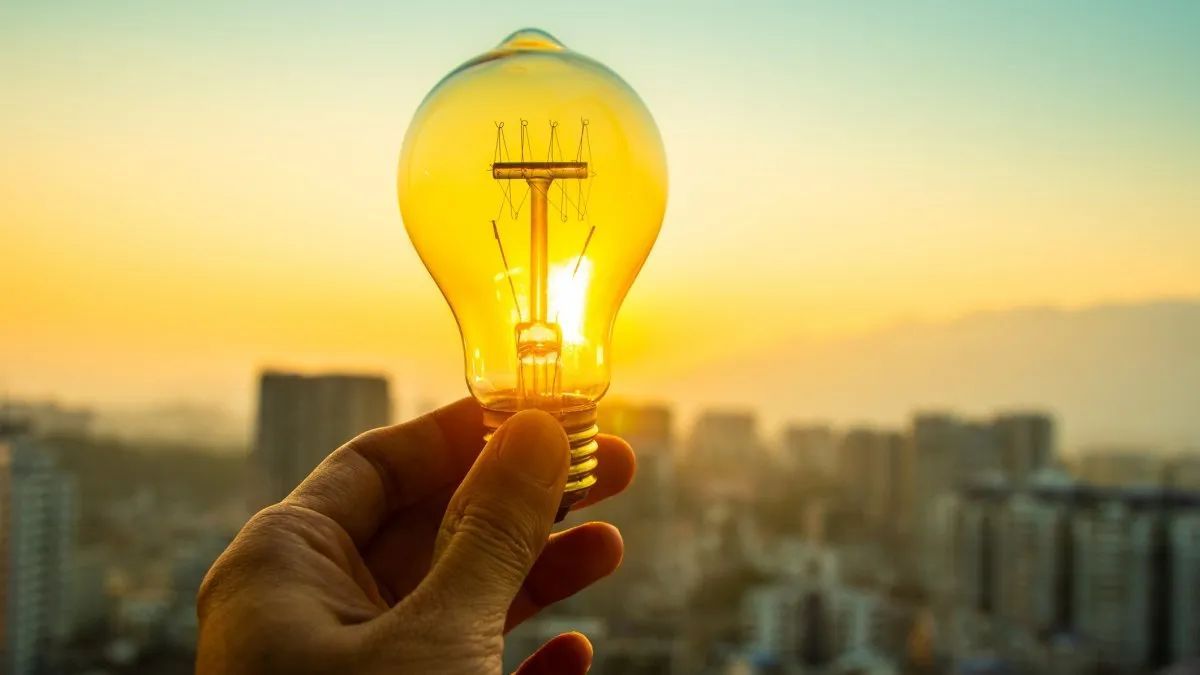 Establish credit regime for electricity distributors
