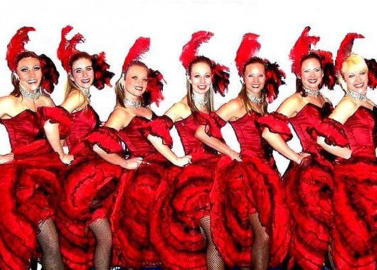 El célebre Moulin Rouge cumple 120 años (foto 5)