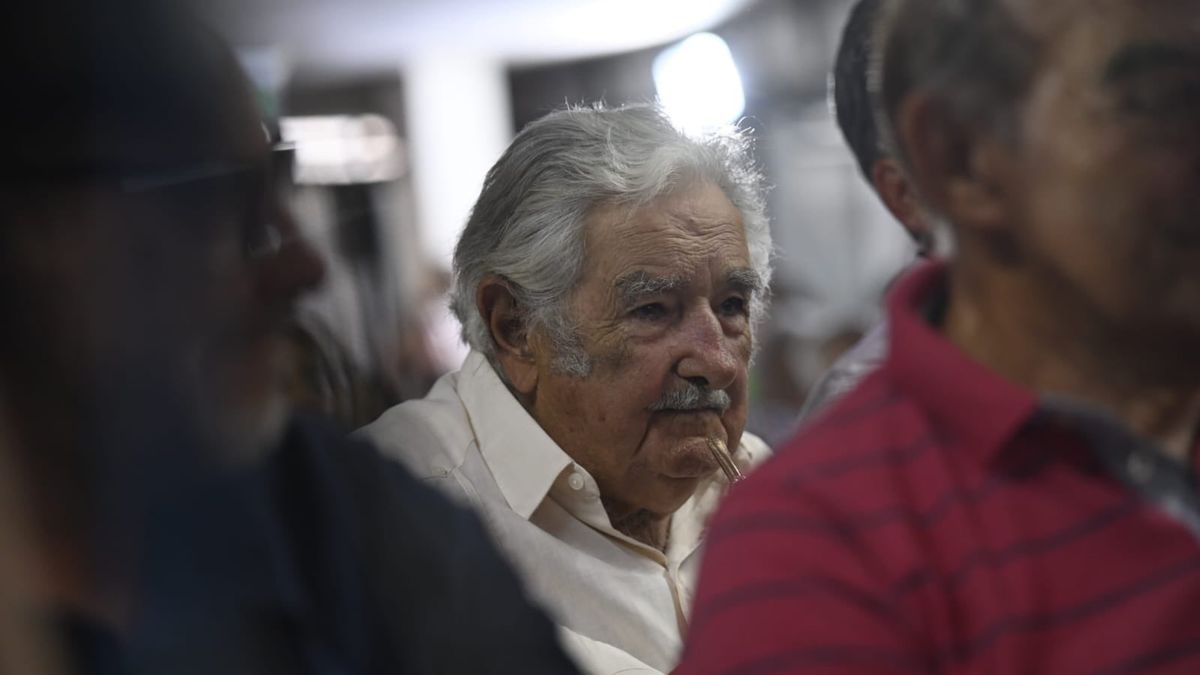 José Mujica ruled out treating his illness in the United States and trusts Uruguayan doctors
