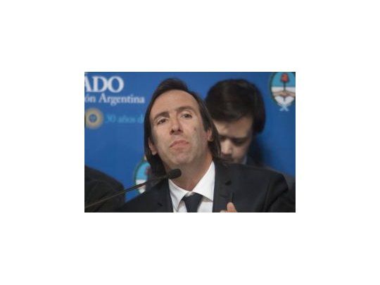Hernán Lorenzino.